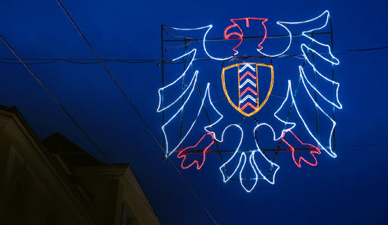 Le blason de Neuchâtel tout illuminé